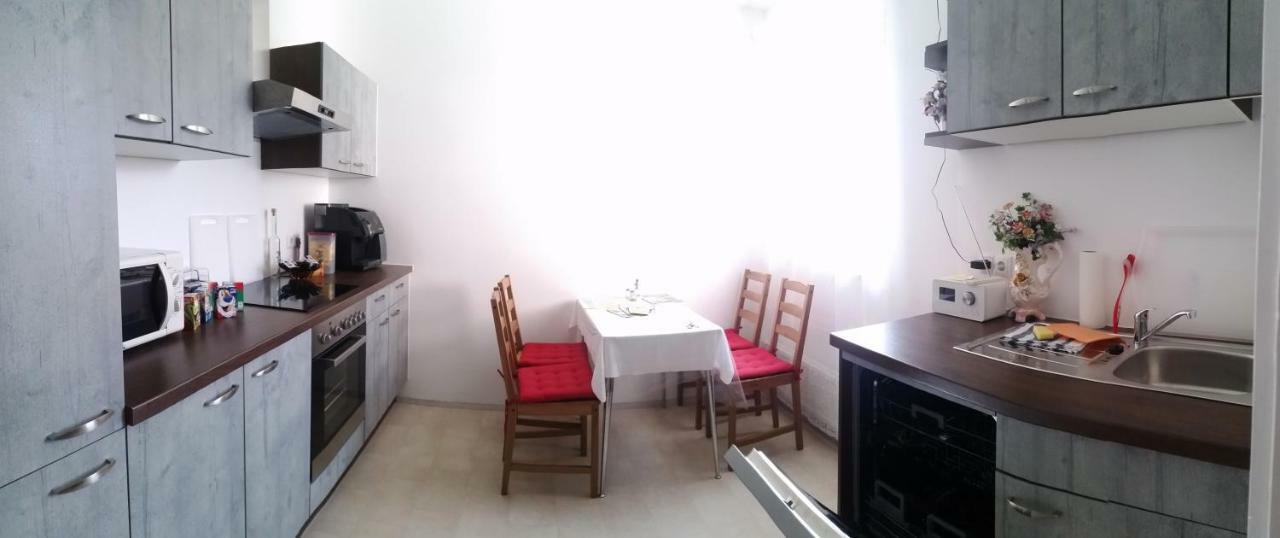 Apartment Nahe Rosenhuegel Wina Bagian luar foto