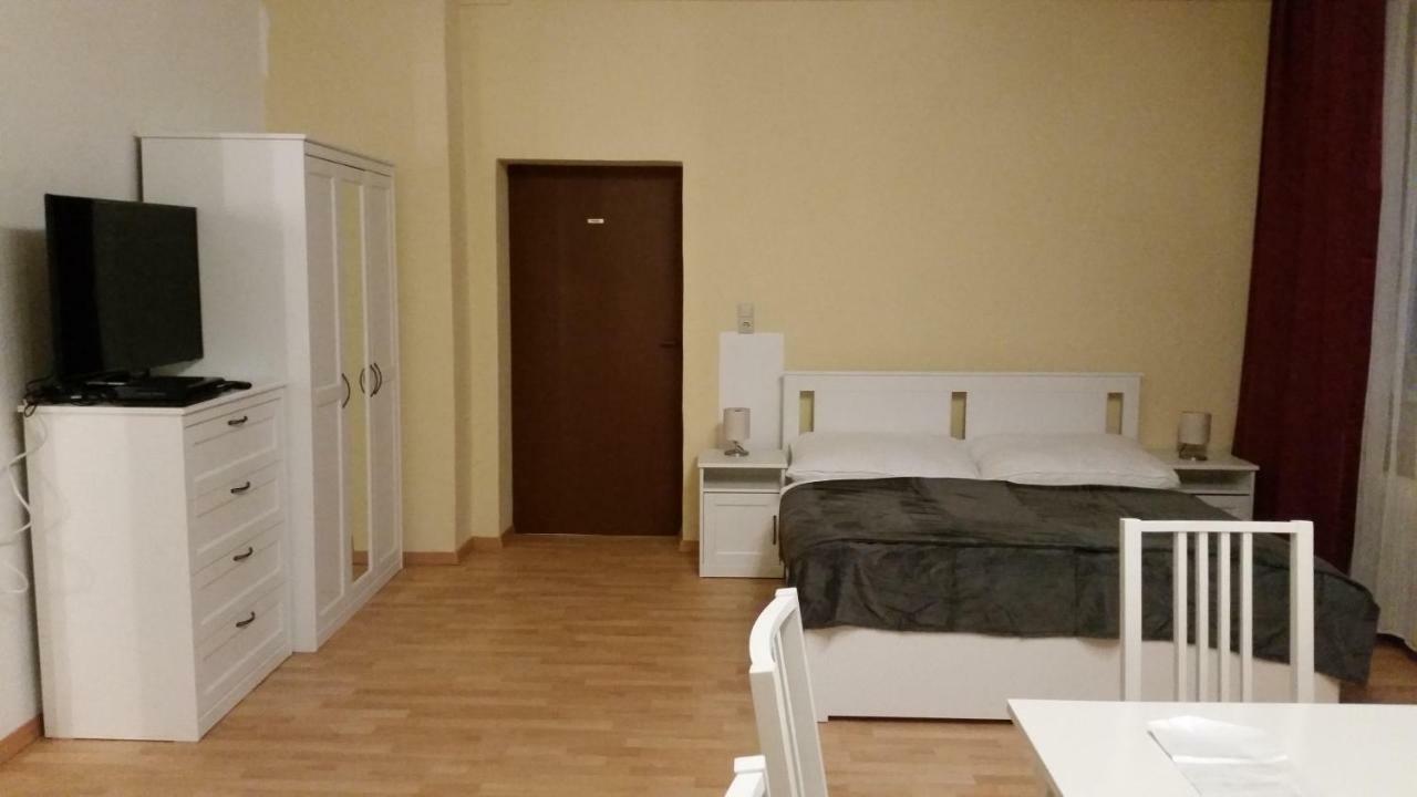 Apartment Nahe Rosenhuegel Wina Bagian luar foto