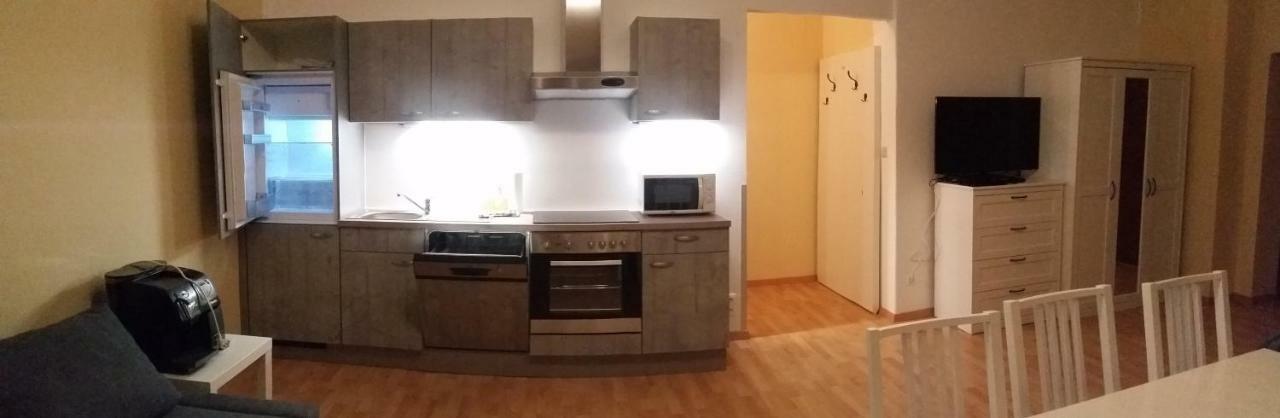 Apartment Nahe Rosenhuegel Wina Bagian luar foto